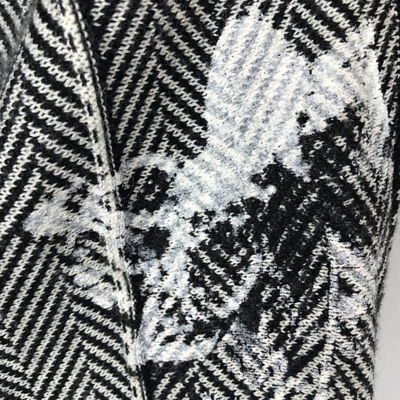 Coldwater Creek Black White Floral Knit Skirt - Picture 6 of 8